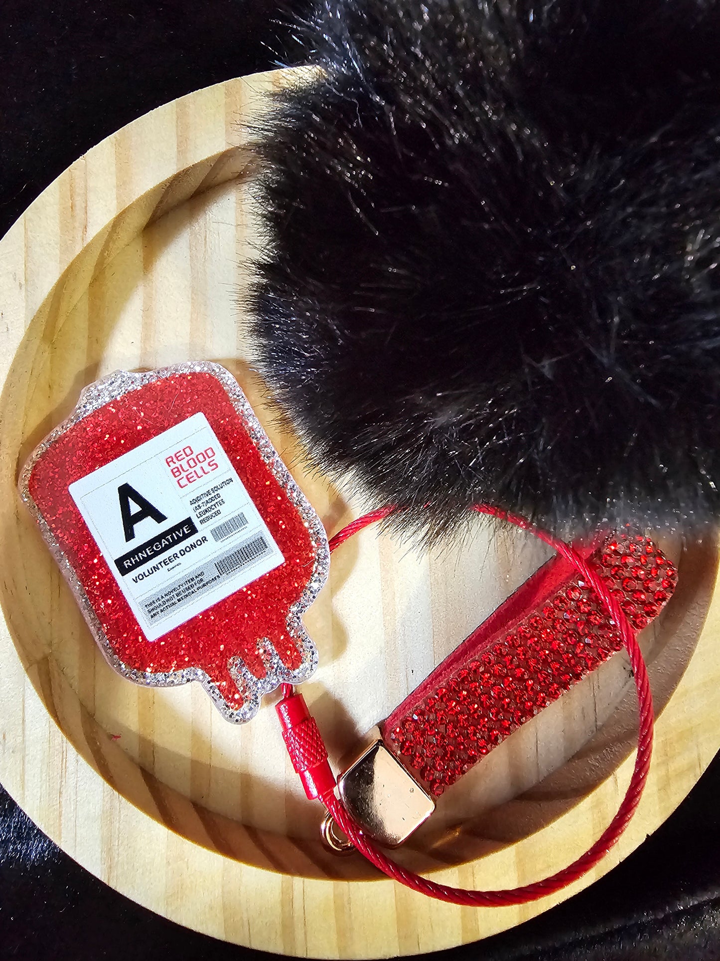 Pom pom acessories