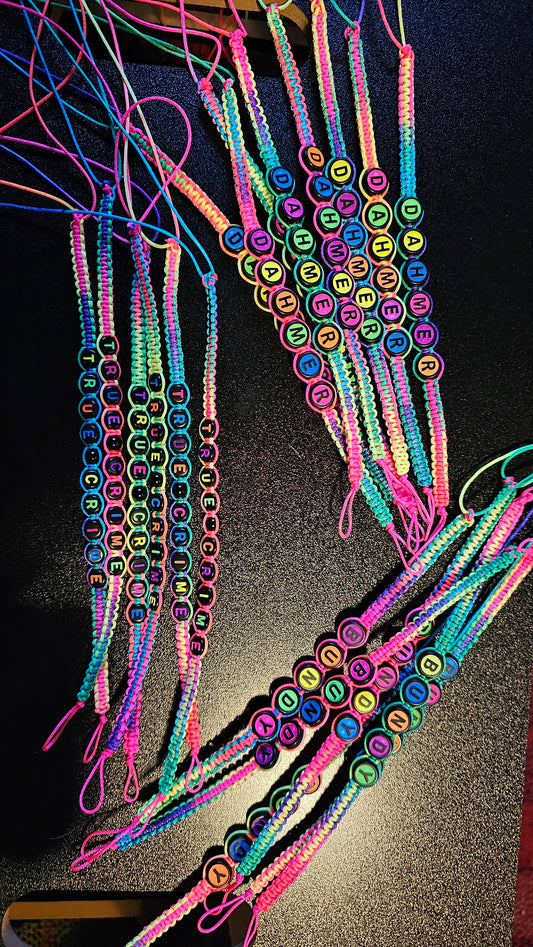 Friendhip Braclets with a twist